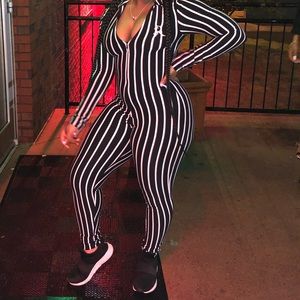 Gsuwoo Pussycat Jumpsuit